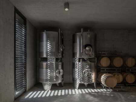New Winery URS HAUSER